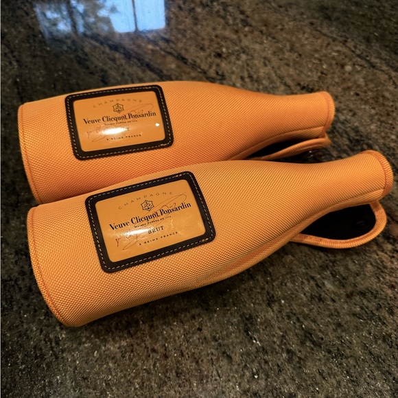 Veuve Clicquot Travel Champagne Wine Carry Case Insulated Zipper Tote - Picture 6 of 6